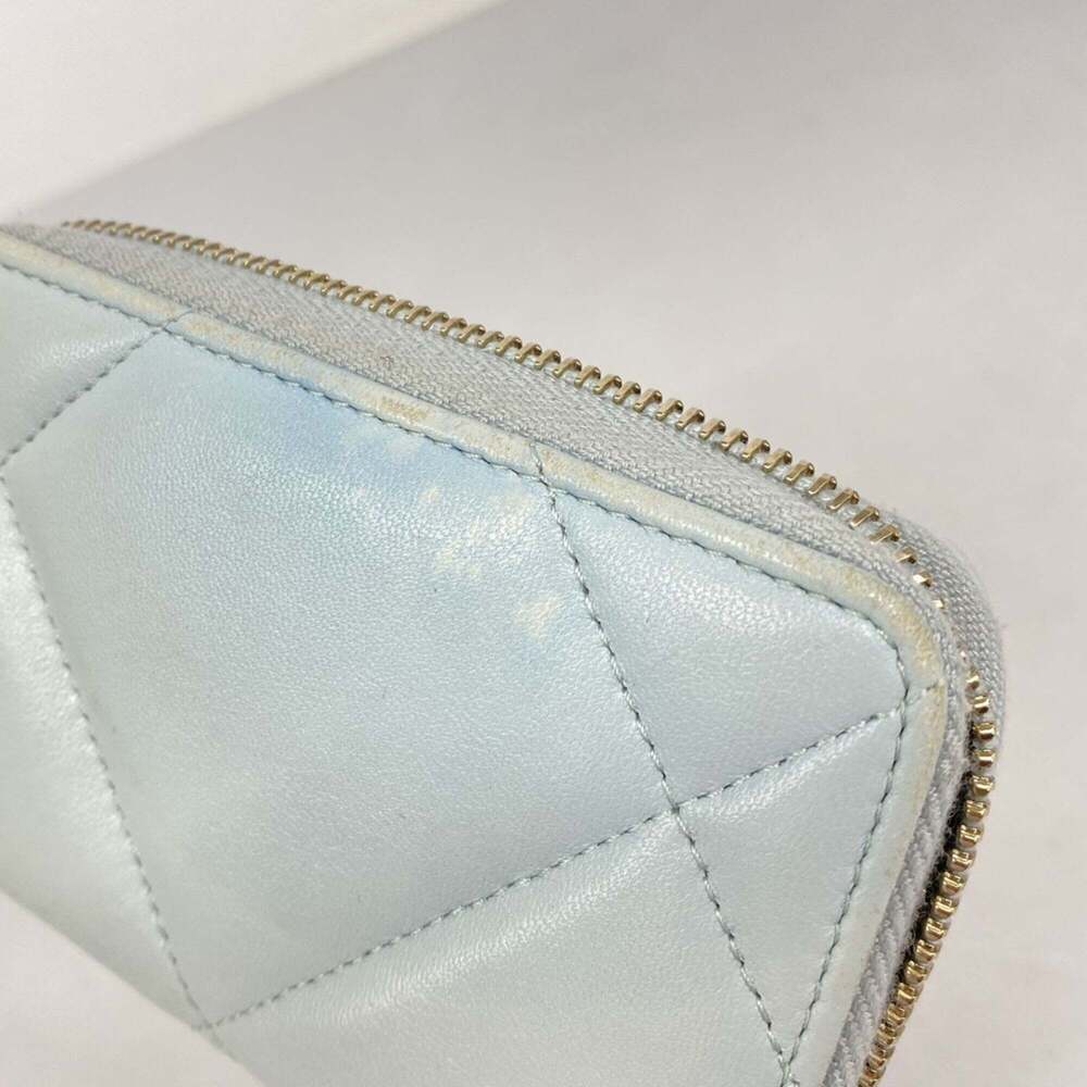 CHANEL Blue Lambskin Leather Wallet - Picture 5 of 9
